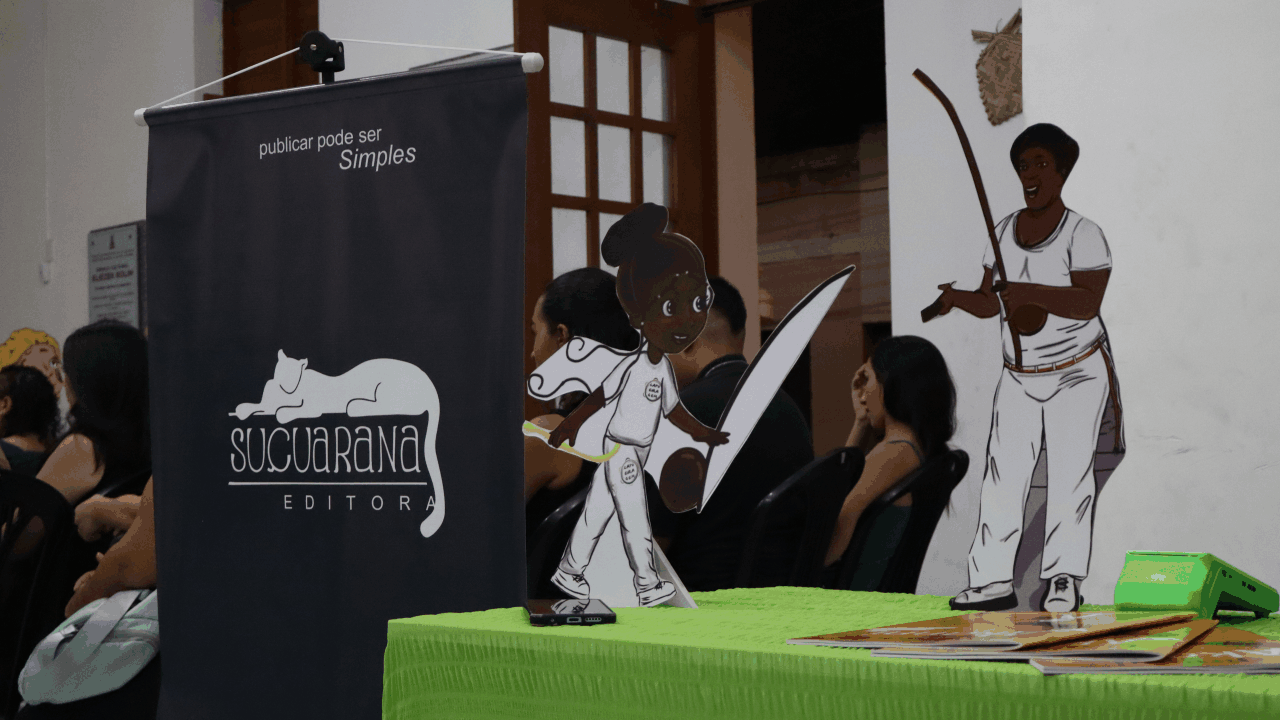 Lançamento de livro da Editora Suçuarana